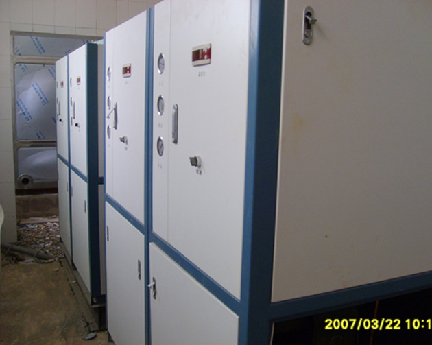 �WԺԡ��ϴԡ�Uˮ�������ϵ�y(t��ng)�����p��