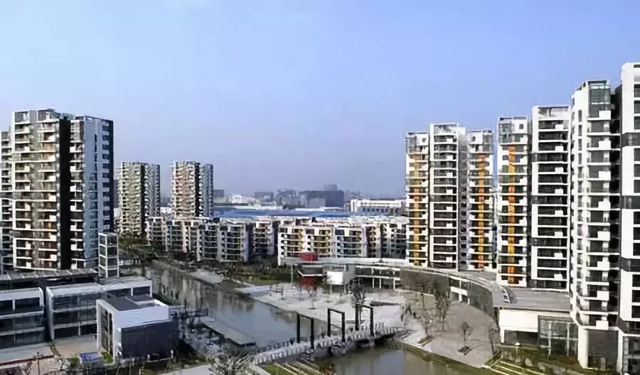 ���������Ϸ��оGɫ�����l(f��)չ�l������ʩ�п՚��ܟ�ˮ���Ϳ՚�Դ��ý���